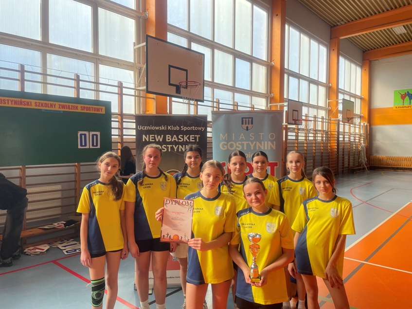 Udział naszych uczennic w XXVIII Powiatowym Turnieju Koszykówki Dziewcząt